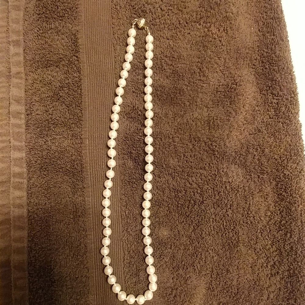 Pearl necklace